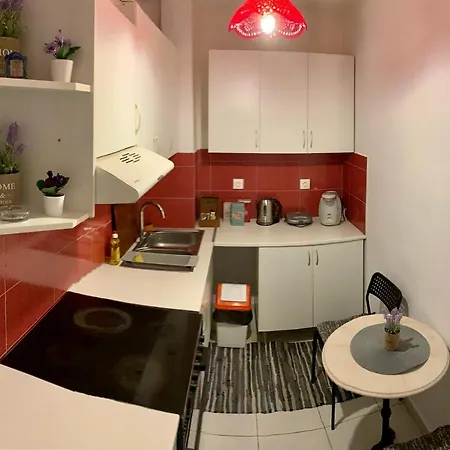 Modern In The Heart Of Near Acropolis Апартаменты